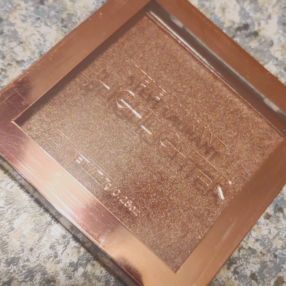 Steve Laurent Highlighter